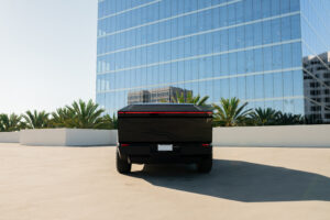 BLACK_CYBER_TRUCK_EXTERIOR-4