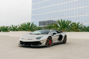 Aventador SVJ Coupe Rental