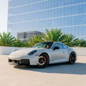 Porsche 911 GTS (Grey)